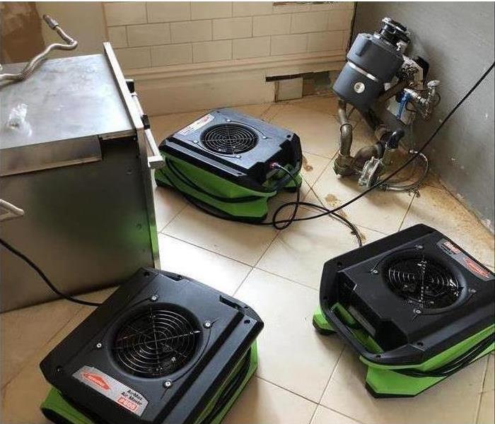 drying gear at work  on a floor